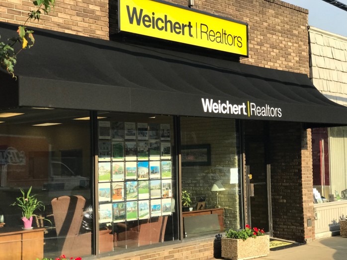 Maureen King - Weichert Realtors | 2090 Boston Post Rd, Larchmont, NY 10538 | Phone: (914) 522-4576