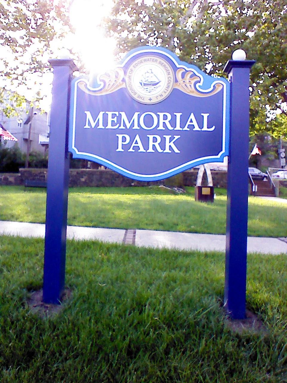 Memorial Park | Edgewater, NJ 07020 | Phone: (201) 943-1700