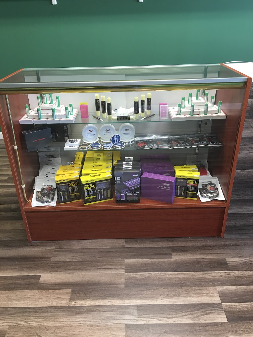 Statement Vapor Co. | 824 Main St, Farmingdale, NY 11735 | Phone: (516) 586-8282