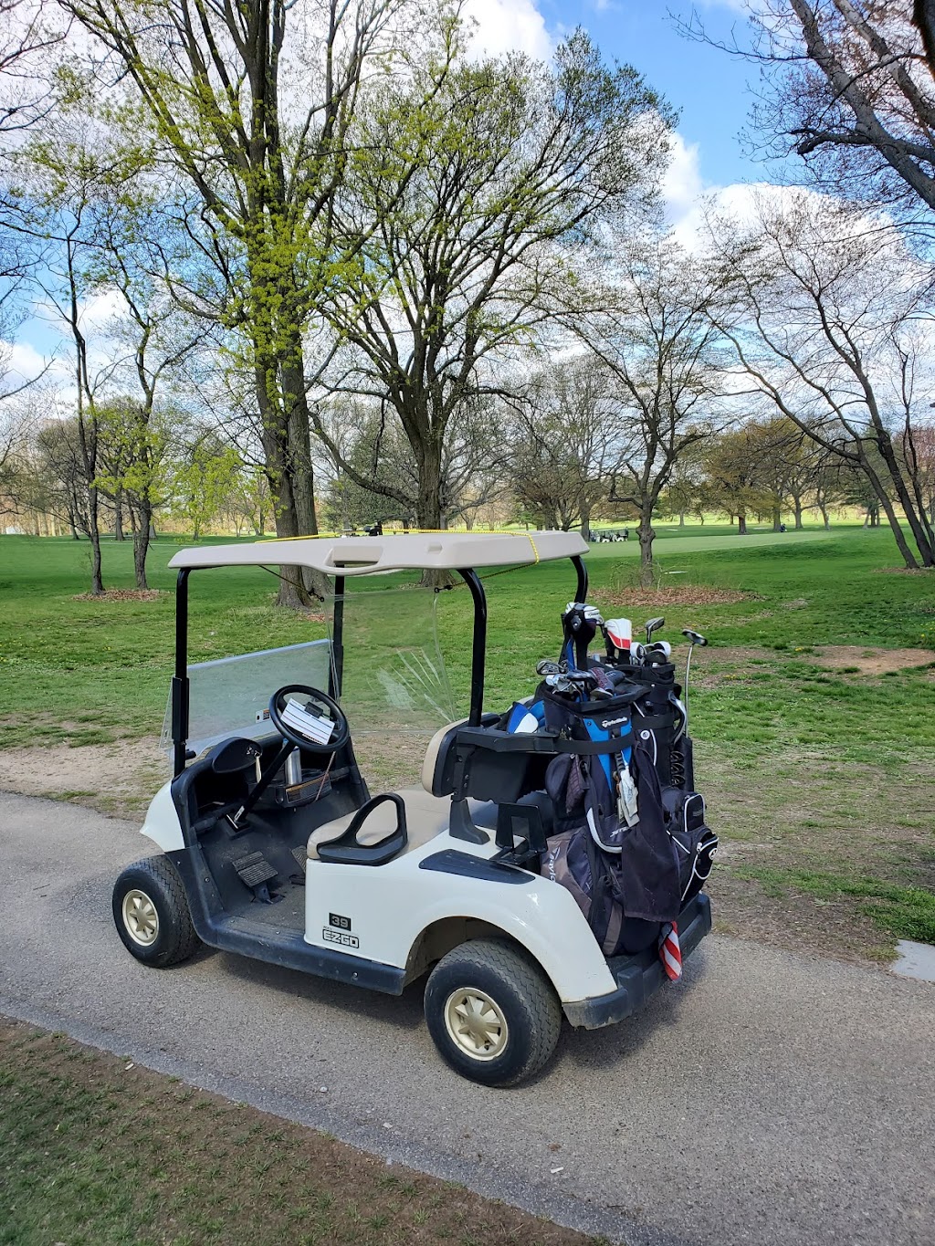 Clearview Park Golf Course | 202-12 Willets Point Blvd, Queens, NY 11360 | Phone: (718) 229-2570