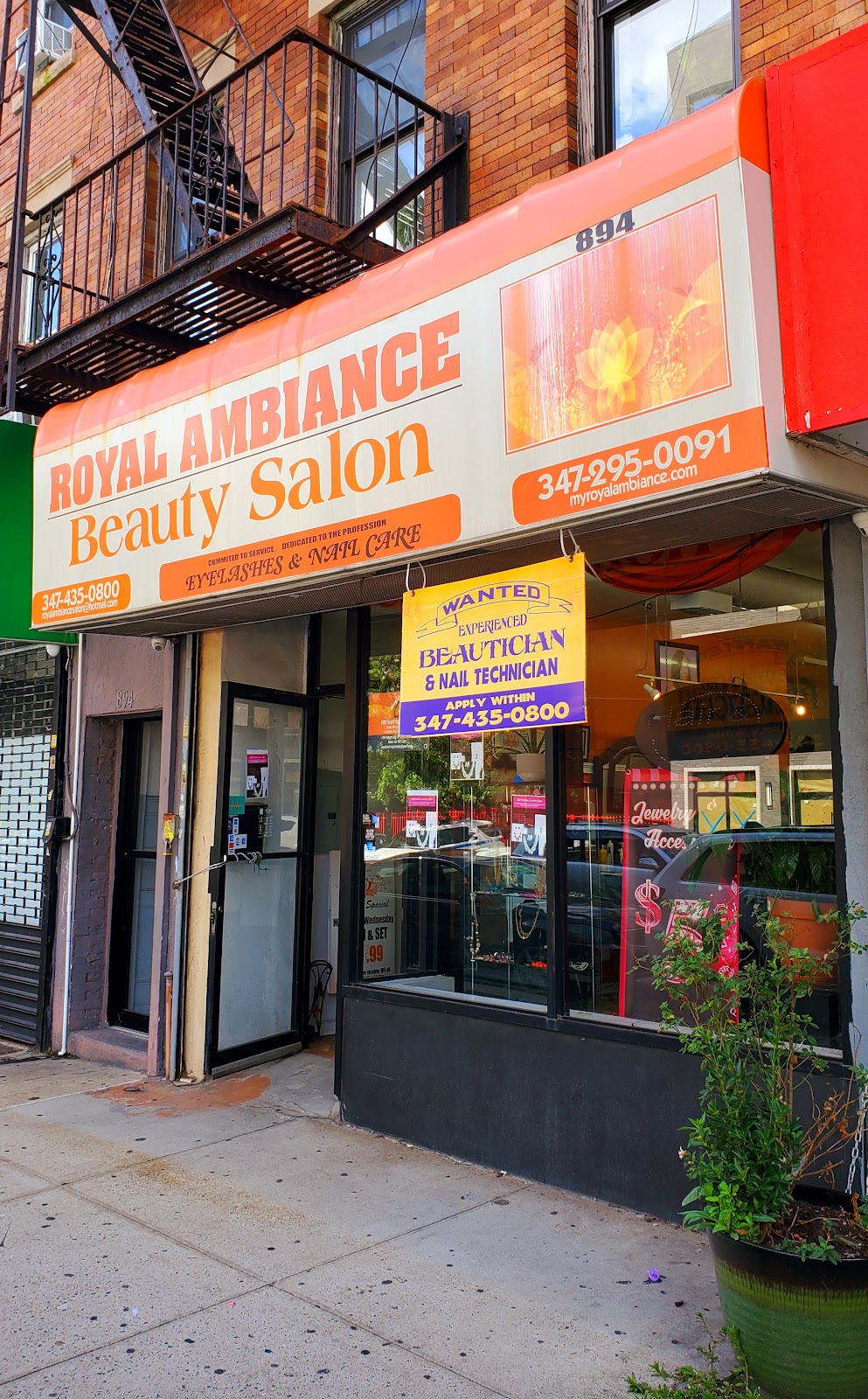 Royal Ambiance Salon | 894 Rogers Ave, Brooklyn, NY 11226 | Phone: (347) 435-0800