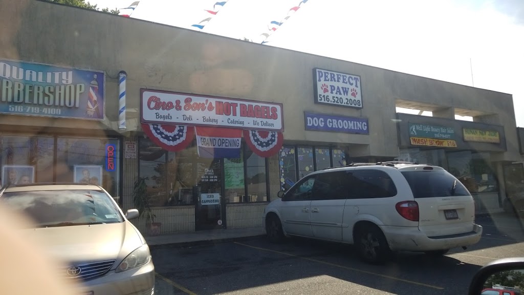 Cinos Hot Bagels | 1495 Hicksville Rd, North Massapequa, NY 11758 | Phone: (516) 735-5170