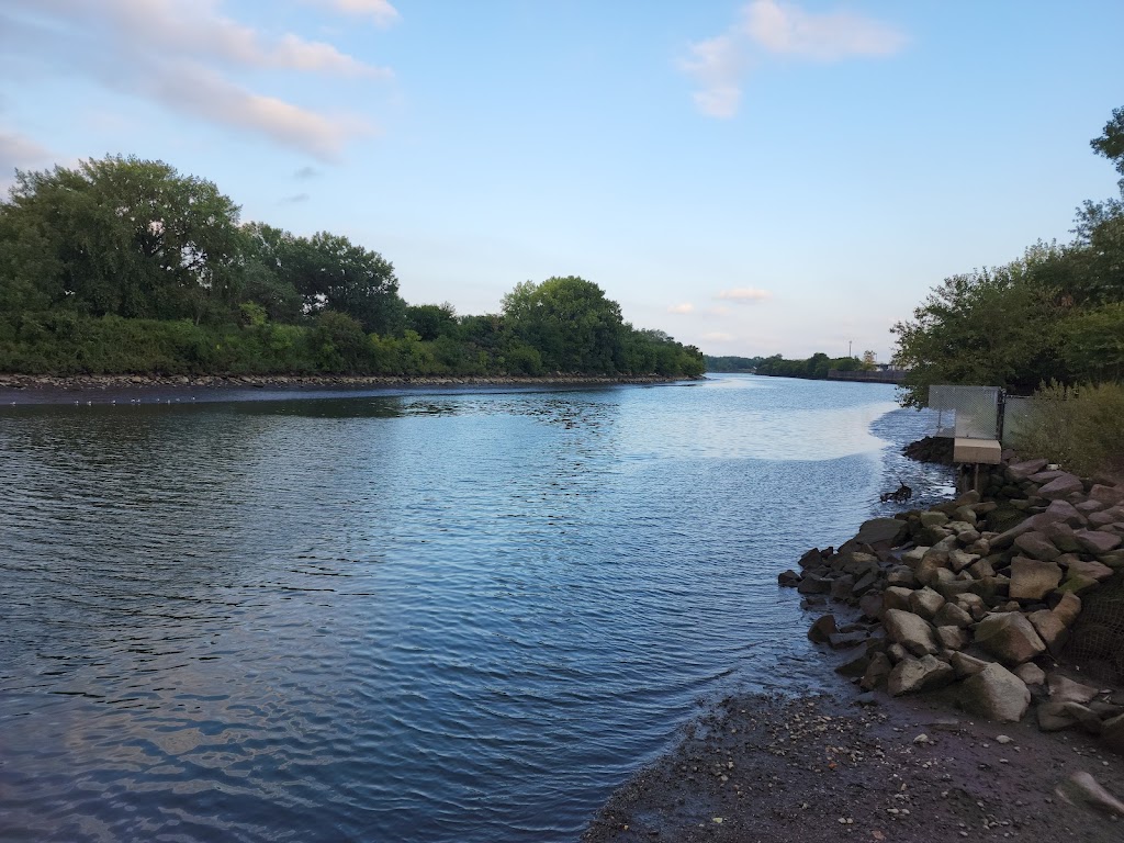 Hunts Point Riverside Park | 1409 Lafayette Ave, Bronx, NY 10474 | Phone: (212) 639-9675