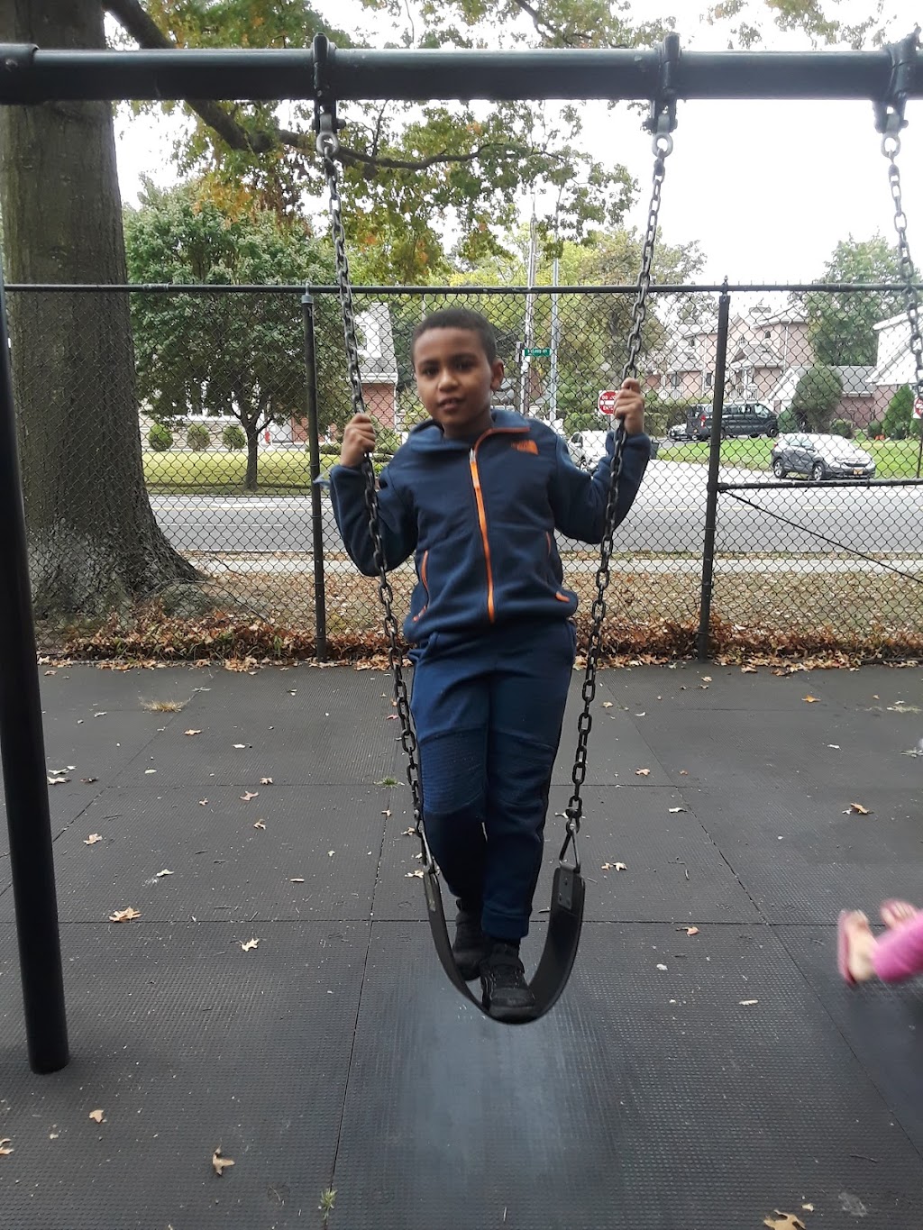 McLaughlin Playground | 200-04 McLaughlin Ave, Queens, NY 11423 | Phone: (212) 639-9675