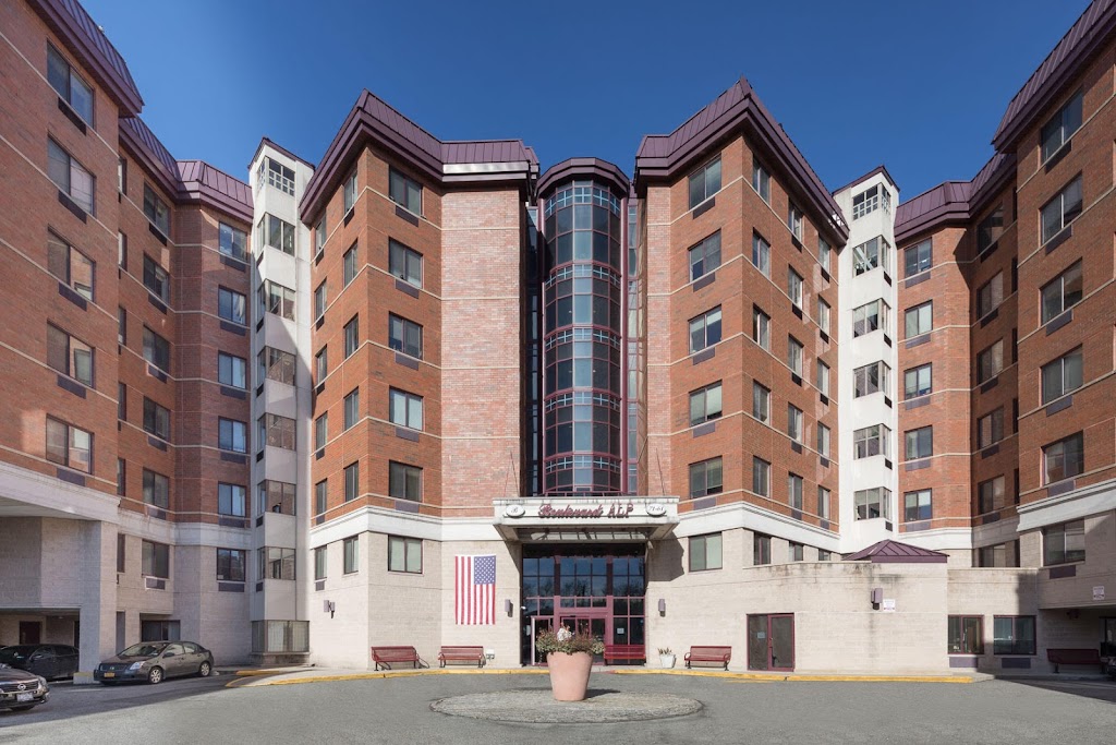 Boulevard Alp Assisted Living Community | 7161 159th St, Queens, NY 11365 | Phone: (718) 969-7500