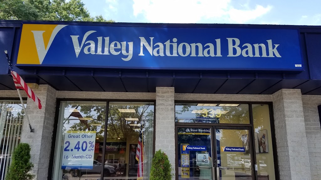 Valley Bank | 339 Nassau Blvd, Garden City South, NY 11530 | Phone: (516) 481-3900