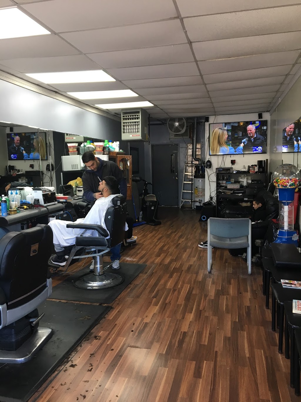 The Family Barber Shop | 933 Little E Neck Rd, West Babylon, NY 11704 | Phone: (631) 669-6361