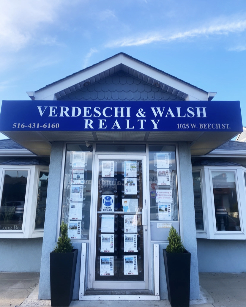 Verdeschi & Walsh Realty | 1025 W Beech St, Long Beach, NY 11561 | Phone: (516) 431-6160