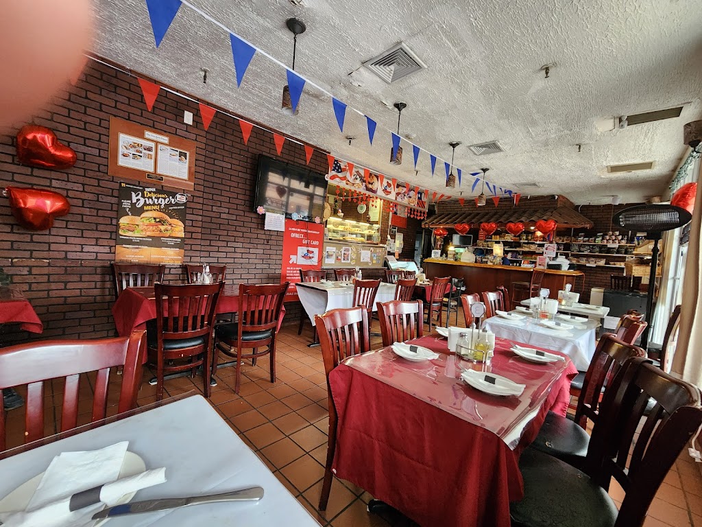 La Roja de Todos | 3307 108th St, Queens, NY 11368 | Phone: (718) 424-3055