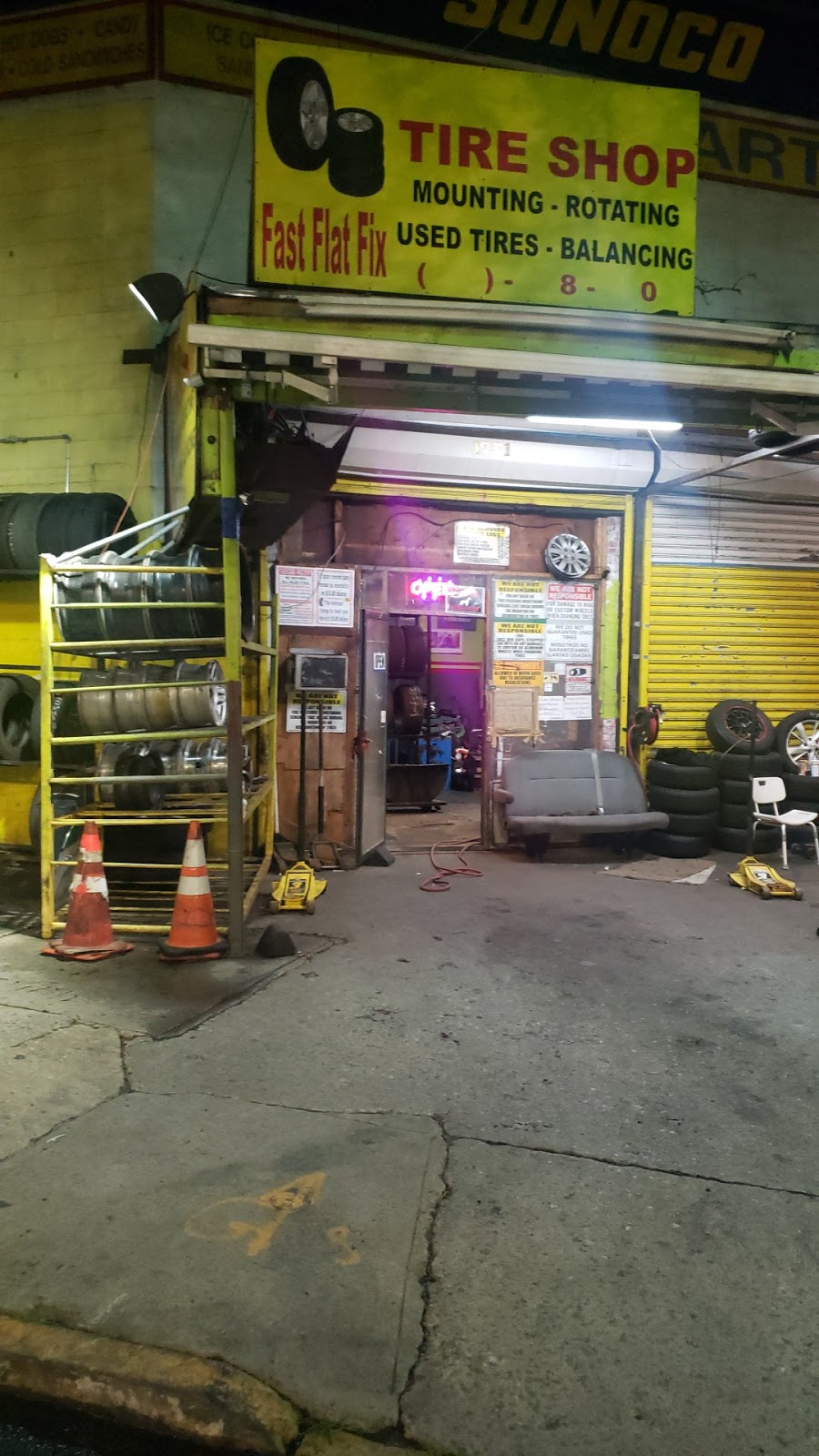 LA Solucion Flat Fix | 1731 Bushwick Ave, Brooklyn, NY 11207 | Phone: (718) 566-8404