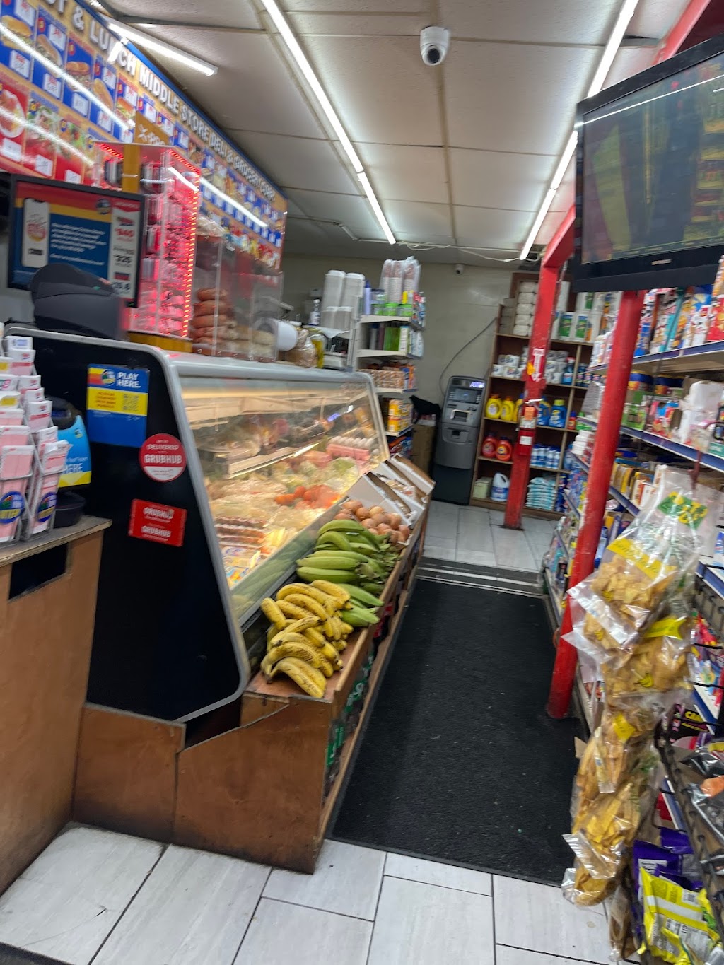 Middle Store Deli & Grocery | 1194 Woodfield Rd, Rockville Centre, NY 11570 | Phone: (516) 764-6224