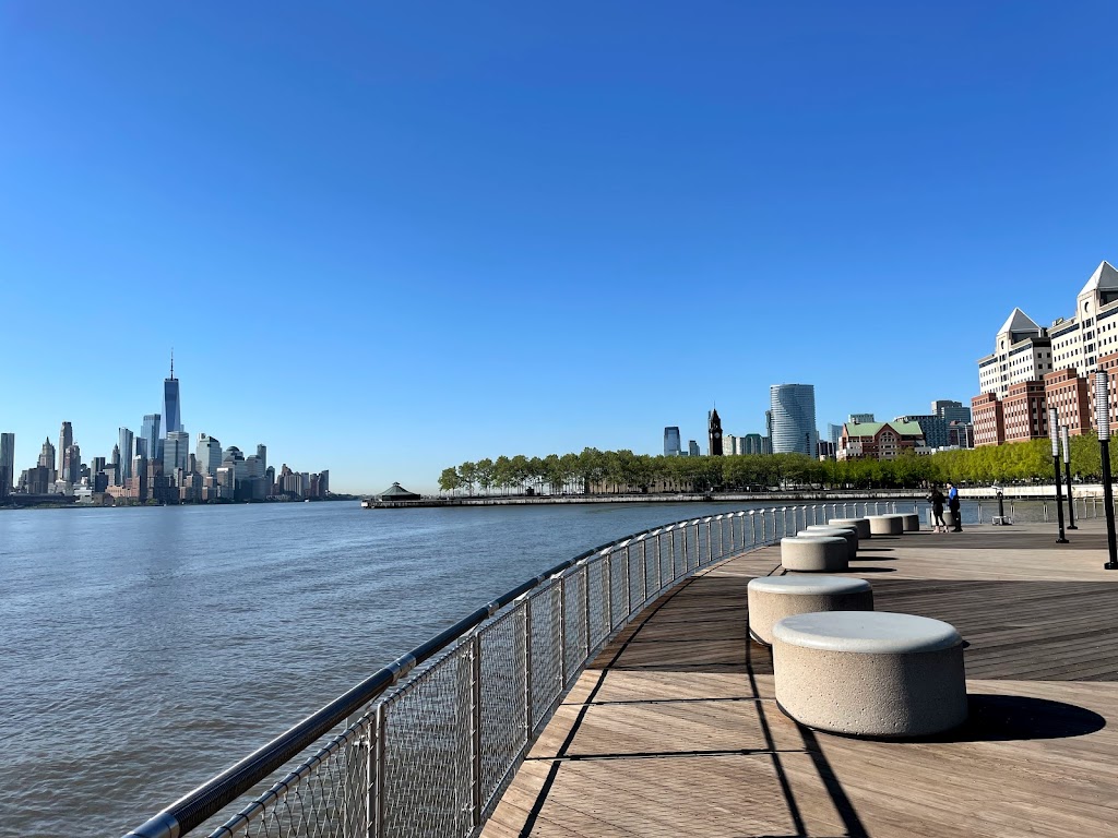 Pier C Park | 340 Sinatra Dr, Hoboken, NJ 07030 | Phone: (201) 420-2094