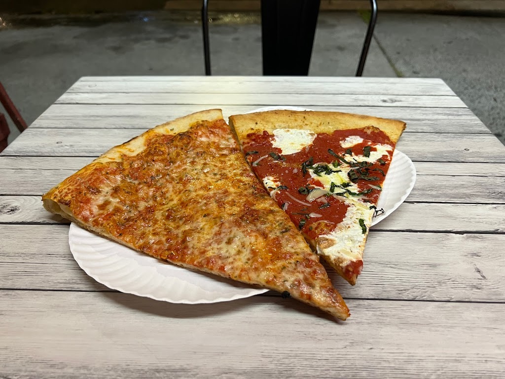 Williamsburg Pizza Union Avenue | 265 Union Ave, Brooklyn, NY 11211 | Phone: (718) 855-8729