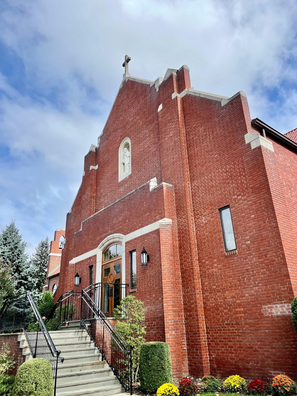 Our Lady of Victory Parish | 2 Floral Pkwy, Floral Park, NY 11001 | Phone: (516) 354-0482