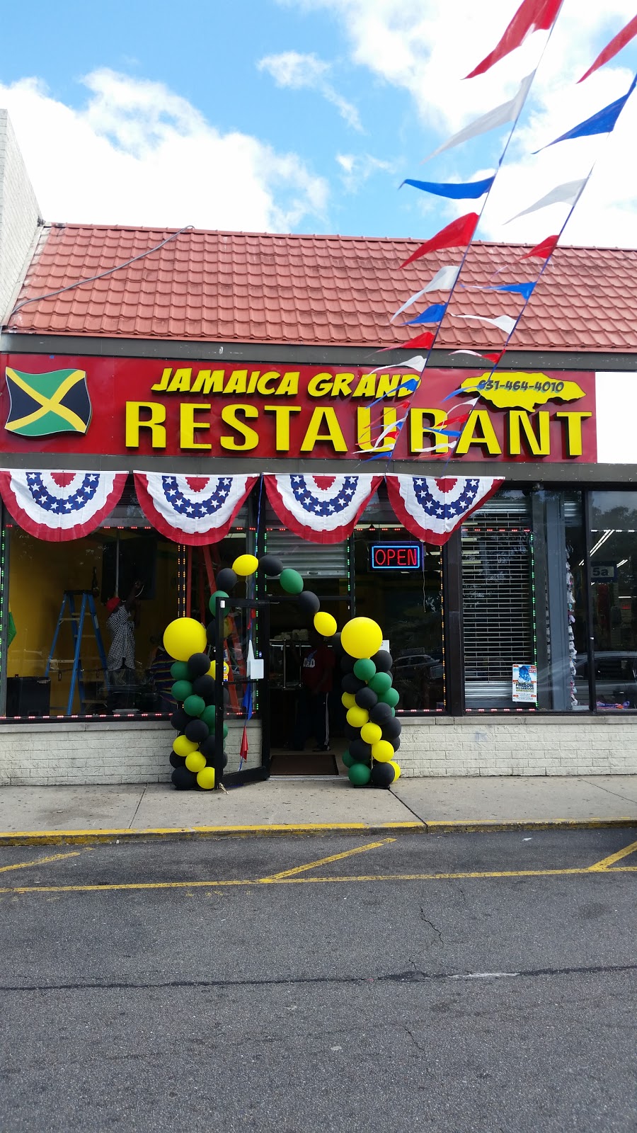 Jamaica Grand Restaurant | 691 Broadway, Amityville, NY 11701 | Phone: (631) 464-4910