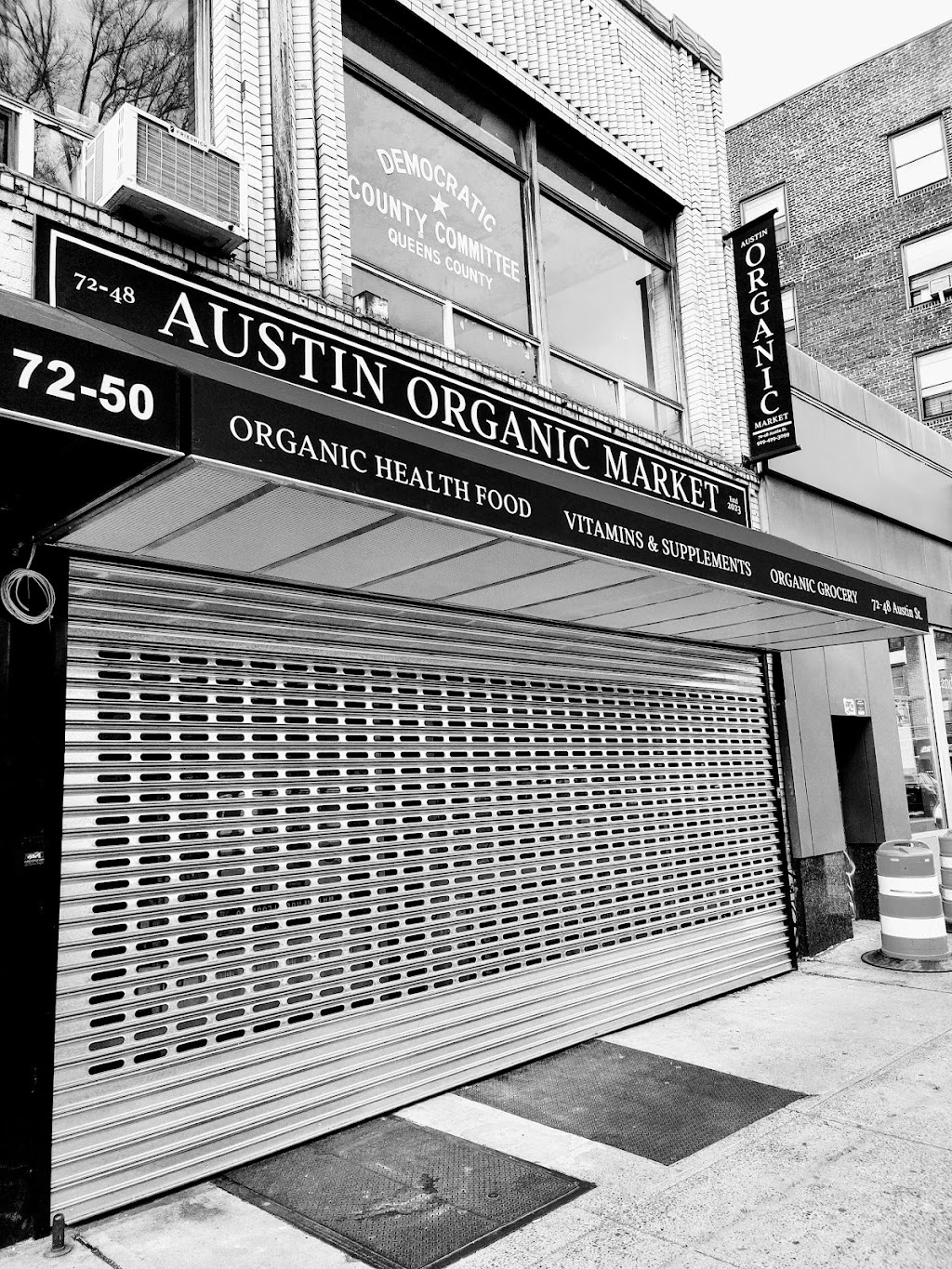 Austin Organic Market | 72-48 Austin St, Queens, NY 11375 | Phone: (929) 499-3099