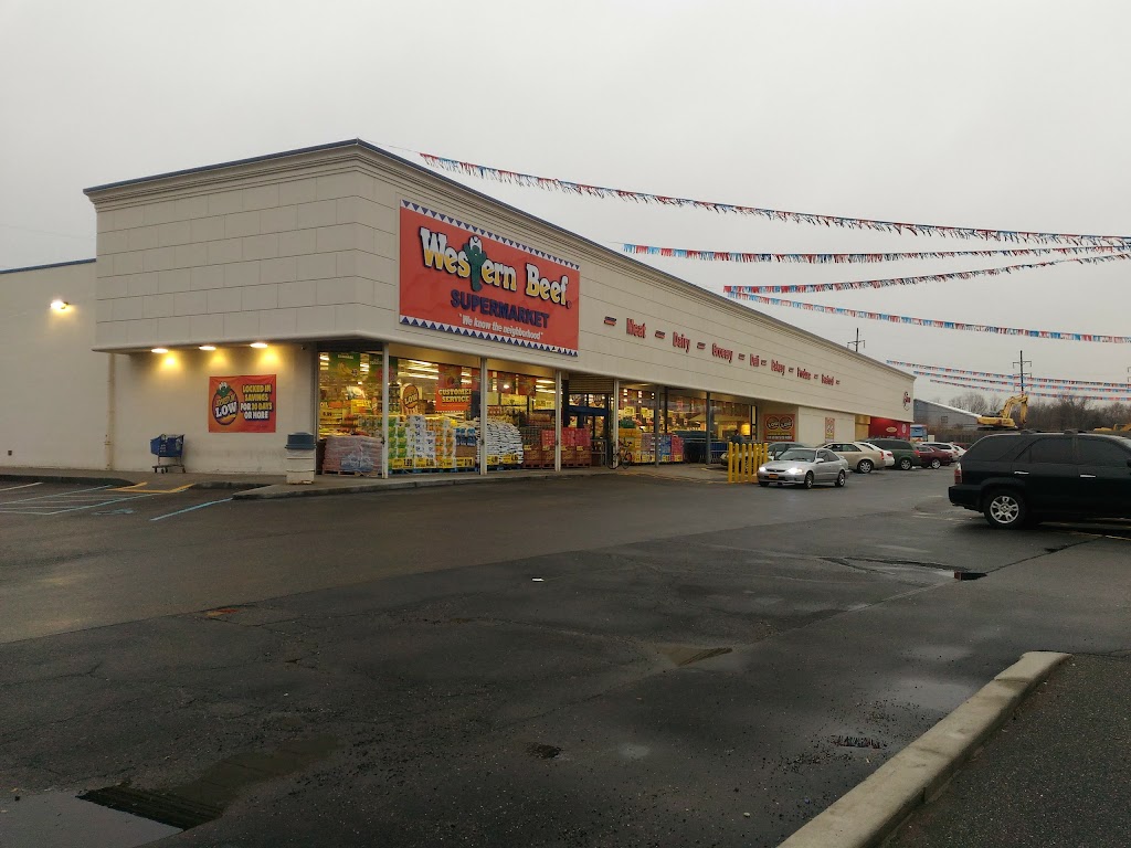 Western Beef Supermarket | 605 Woodfield Rd, West Hempstead, NY 11552 | Phone: (516) 486-1291