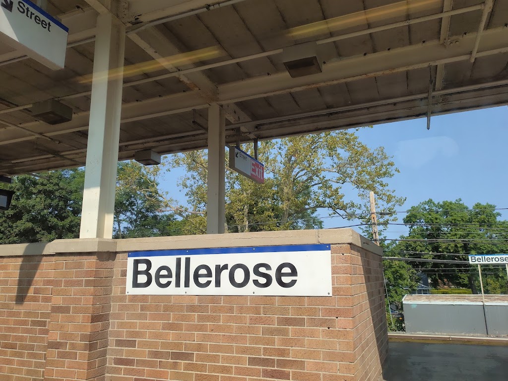 Bellerose LIRR Station Parking | Magee Plaza, Glen Oaks, NY 11004 | Phone: (516) 354-1000