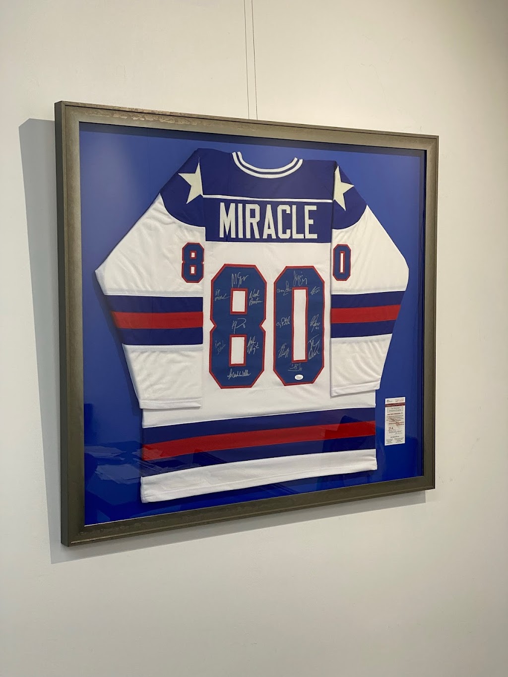 Sport memorabilia Framing | 217 E Hartsdale Ave s1, Hartsdale, NY 10530 | Phone: (914) 260-9955