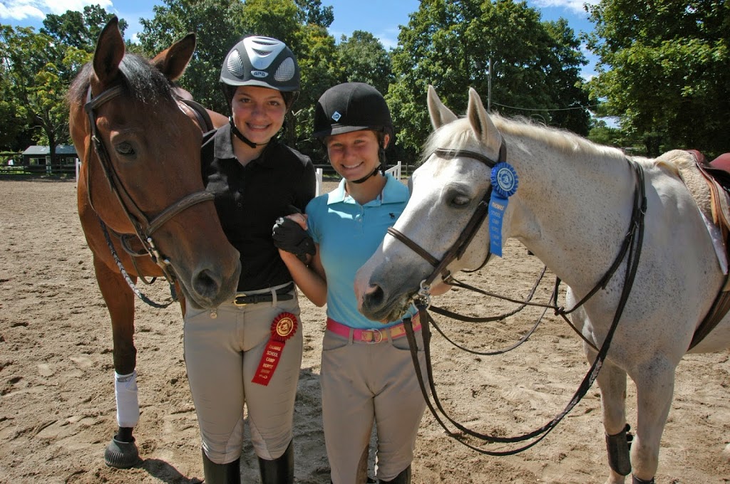 Thomas School Of Horsemanship Summer Day Camp & Riding School | 250 Round Swamp Rd, Melville, NY 11747 | Phone: (631) 692-6840