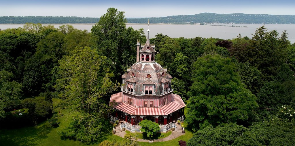 The Armour-Stiner Octagon House | 45 W Clinton Ave, Irvington, NY 10533 | Phone: (914) 817-5763