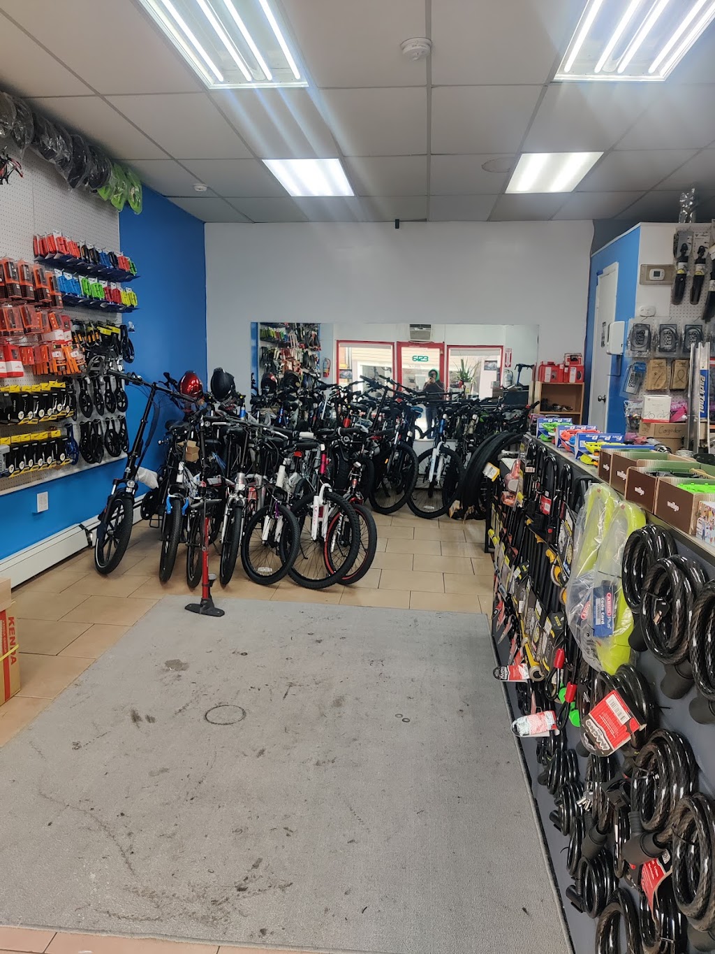 El Frondoso Bicycle Shop | 6123 Broadway, West New York, NJ 07093 | Phone: (201) 256-5151