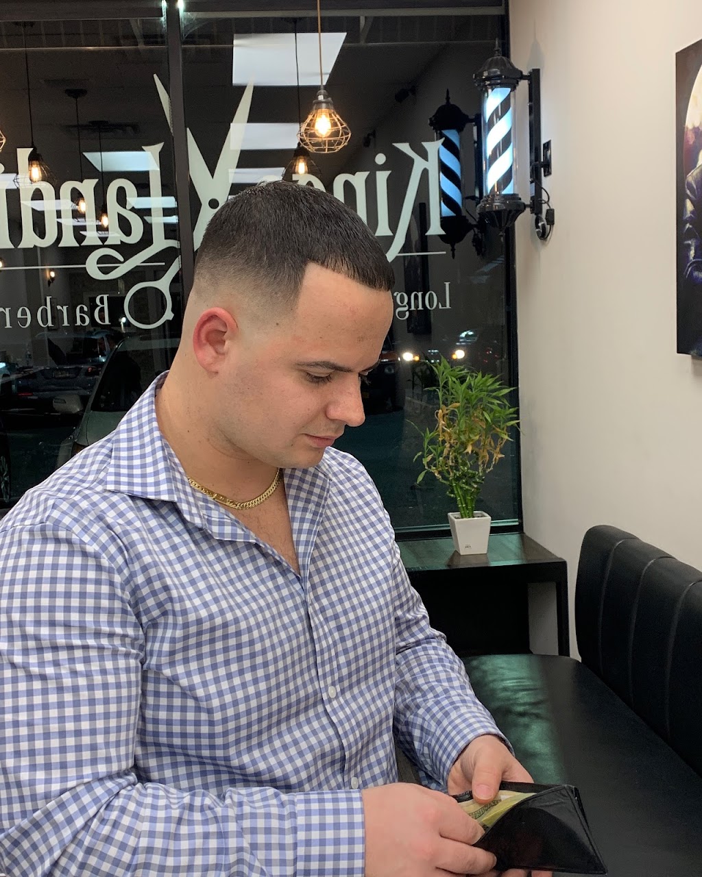 Kings Landing Barbershop | 21 Hicksville Rd, Massapequa, NY 11758 | Phone: (516) 804-2773