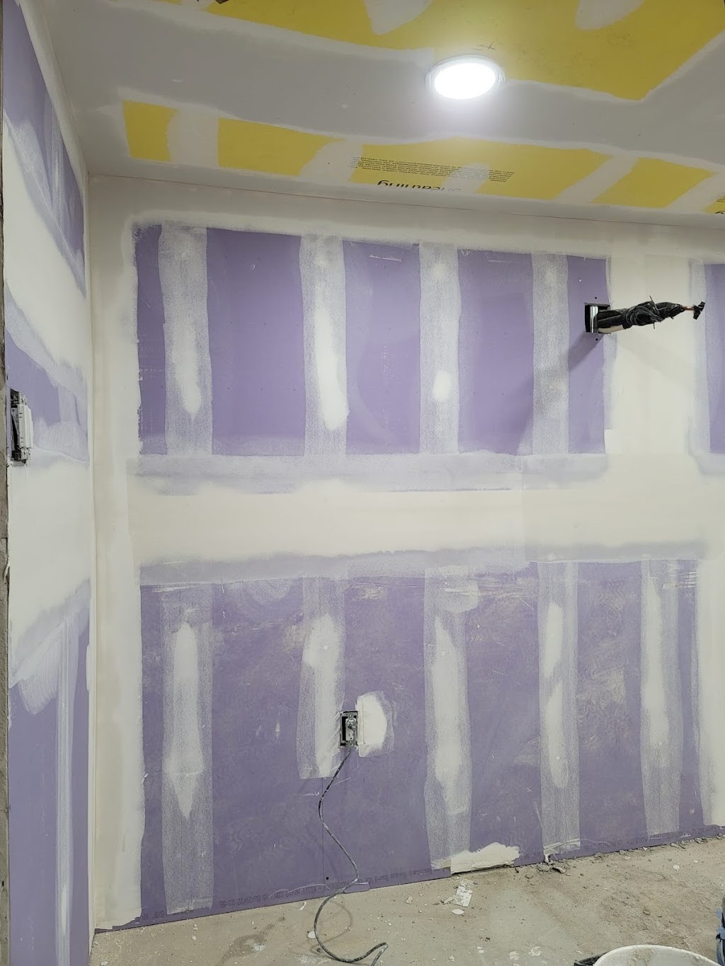 Farmingdale Expert Painters | 15 Lenore Ln, Farmingdale, NY 11735 | Phone: (516) 886-5553