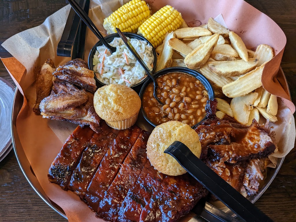 Famous Daves Bar-B-Que | 1060 Corporate Dr, Westbury, NY 11590 | Phone: (516) 832-7300