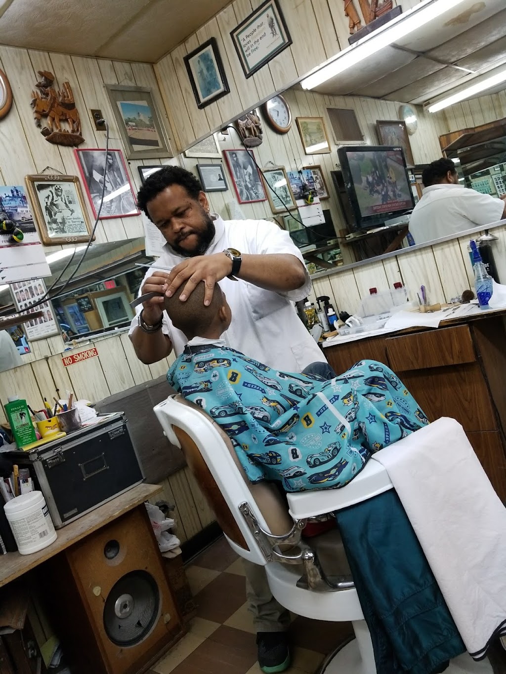 Duckett Barber Shop | 811 Nostrand Ave., Brooklyn, NY 11225 | Phone: (718) 773-9645