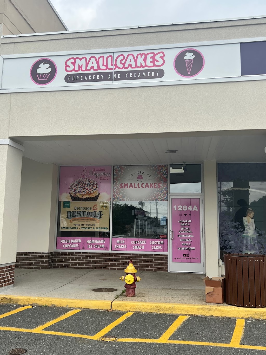 Smallcakes Seaford | 1284A Hicksville Rd, Seaford, NY 11783 | Phone: (516) 882-4728