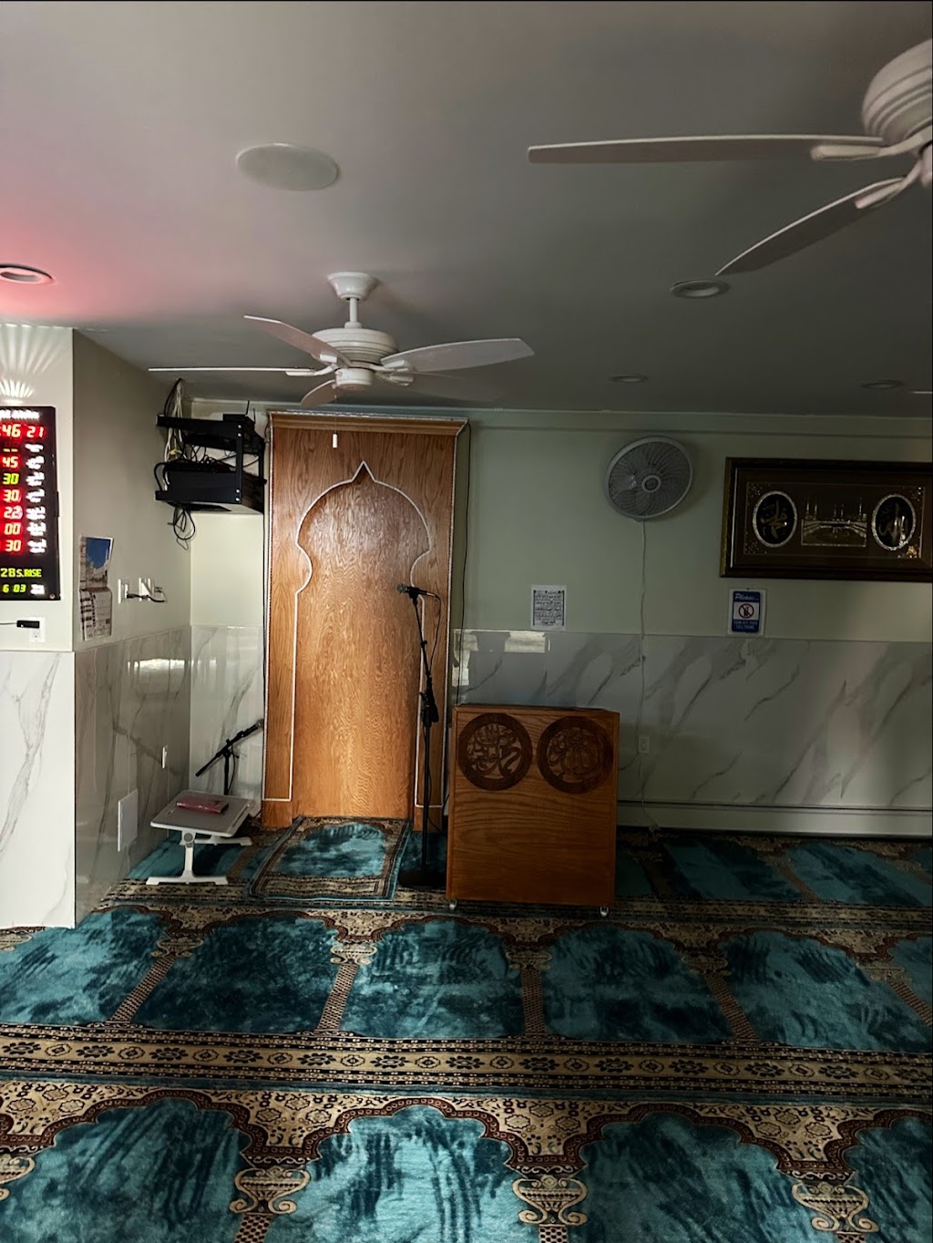 Masjid Aisha Mill Basin Islamic Center | in basement, 5804 Avenue N, Brooklyn, NY 11234 | Phone: (718) 775-8382