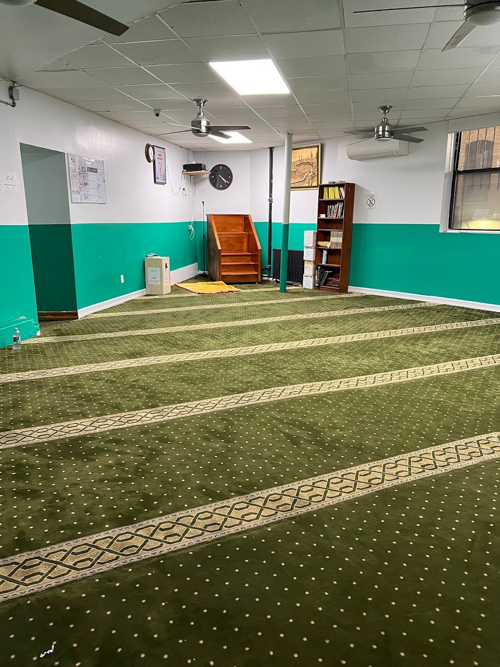 Masjid Salam | 911 Longwood Ave, Bronx, NY 10459 | Phone: (646) 867-4357