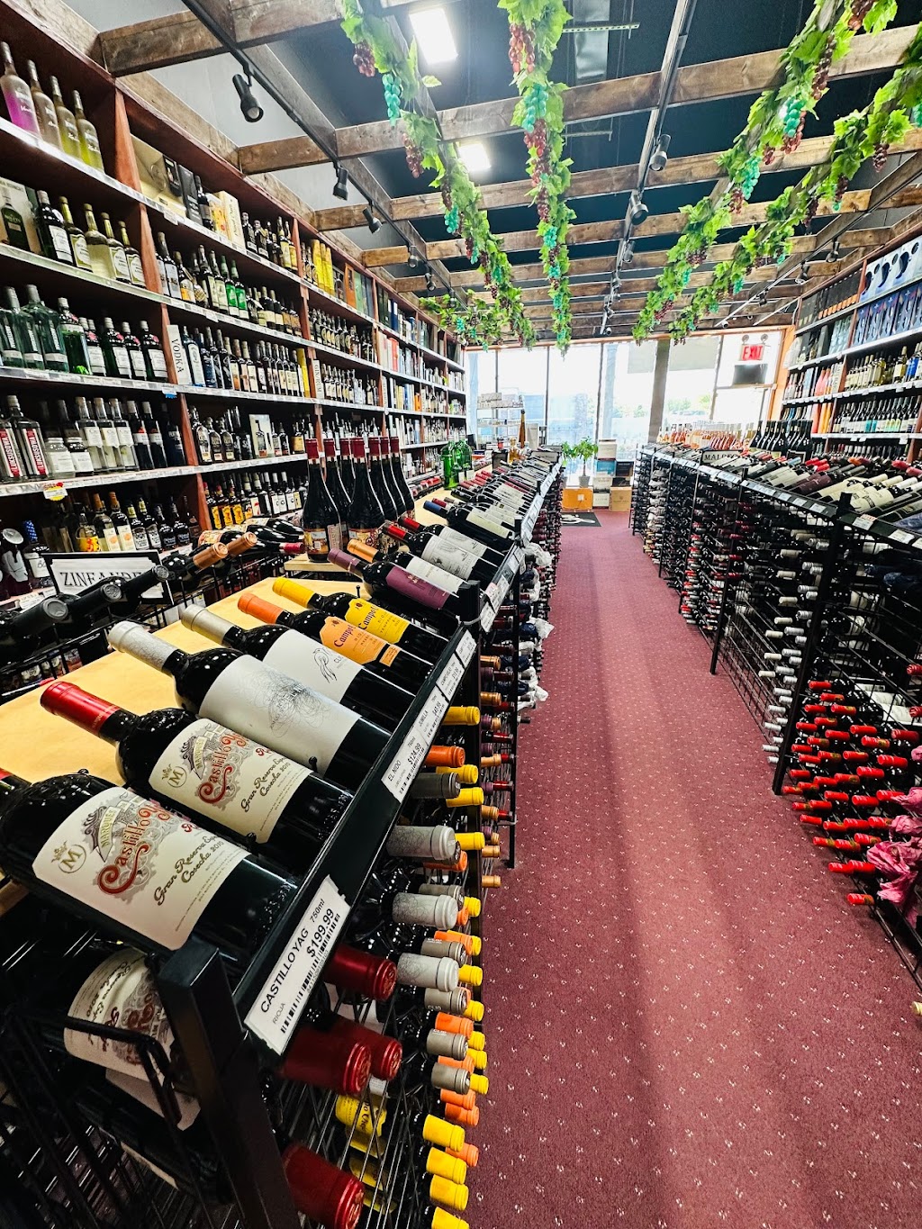 Woodbury Wine Market | 8285 Jericho Turnpike, Woodbury, NY 11797 | Phone: (516) 224-4760