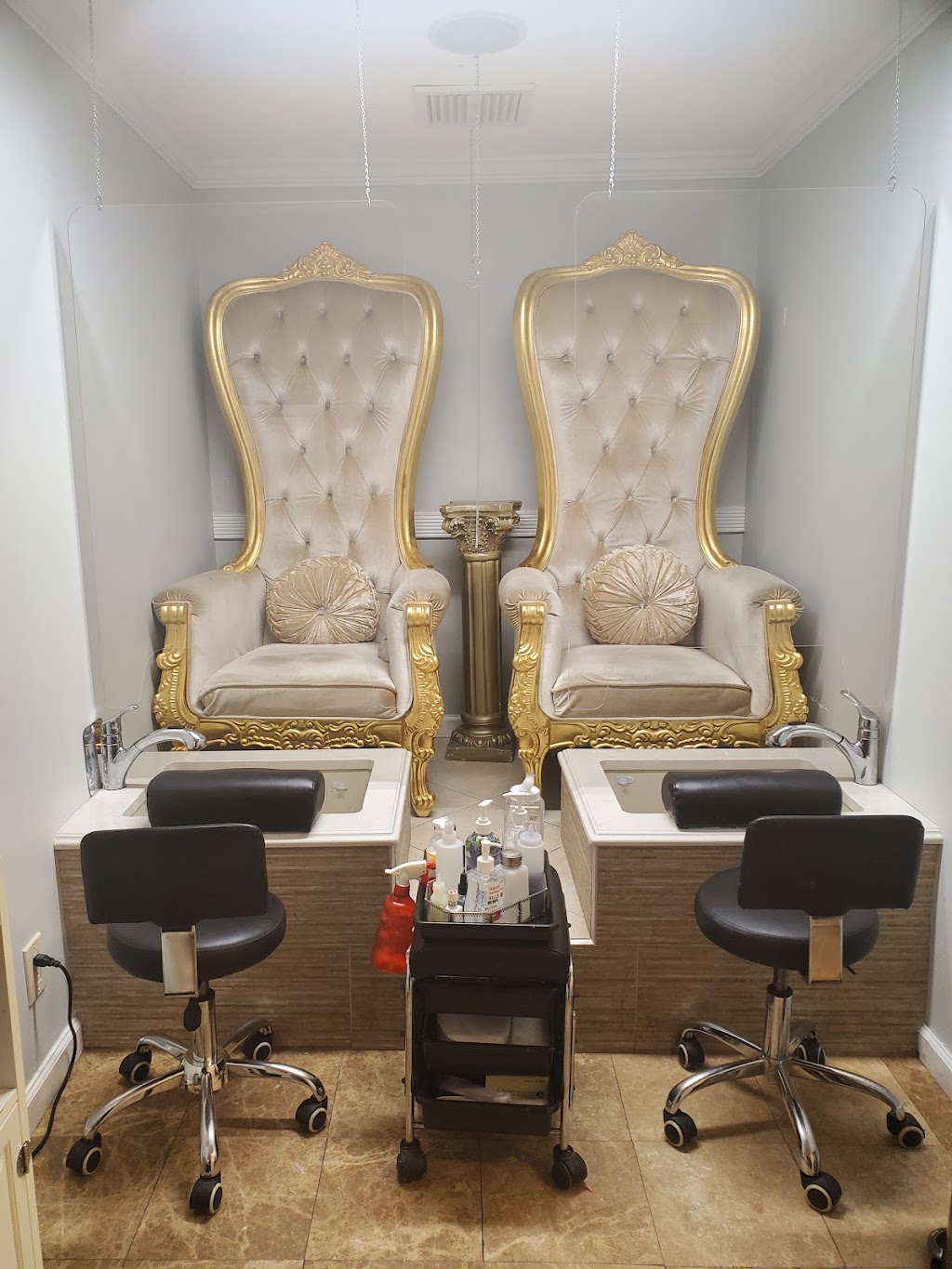 Flirt Spa & Brow Bar | 1693 Northern Blvd, Manhasset, NY 11030 | Phone: (516) 472-0918