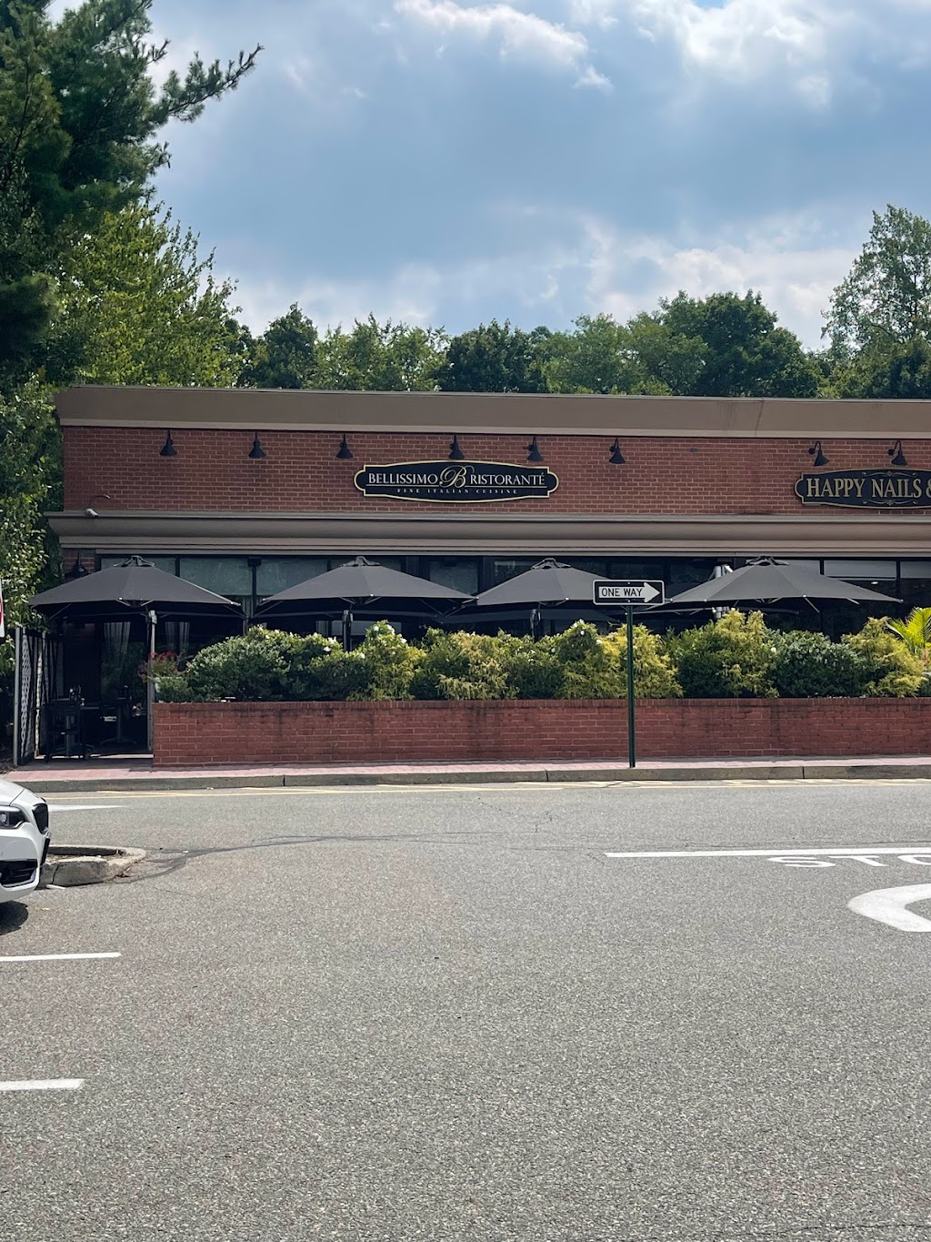 Bellissimo Restaurant | 12 S Kinderkamack Rd, Montvale, NJ 07645 | Phone: (201) 746-6669