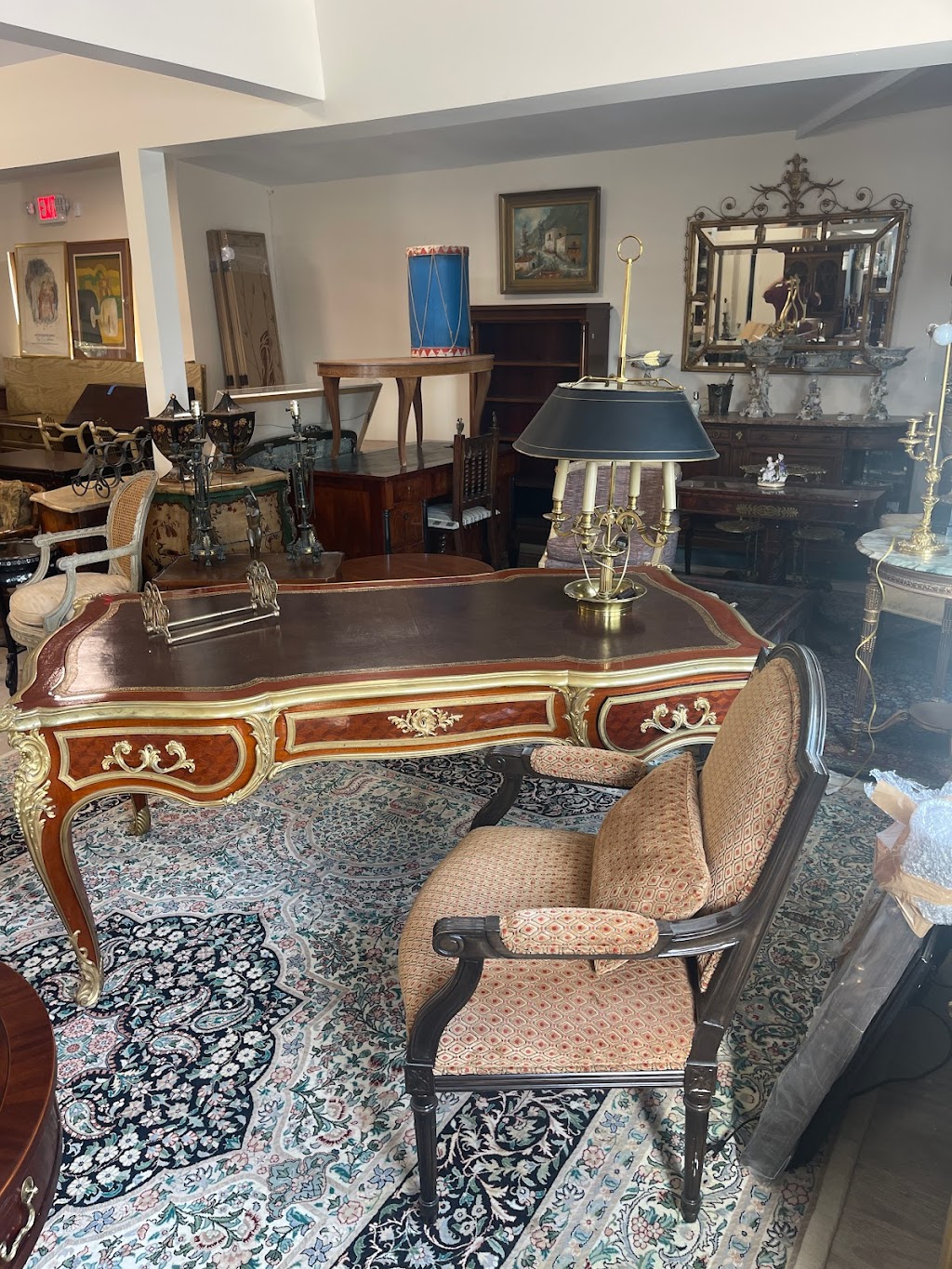 York Antiques NY | 1500 E Boston Post Rd, Mamaroneck, NY 10543 | Phone: (914) 481-5533