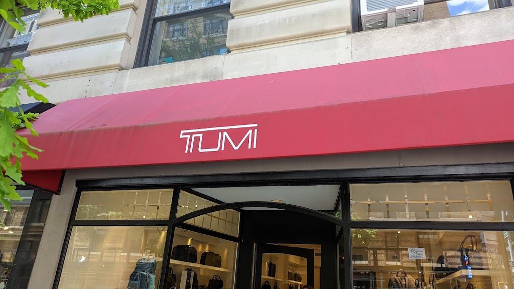 TUMI Store - Upper Madison | 1100 Madison Ave, New York, NY 10028 | Phone: (212) 288-8802