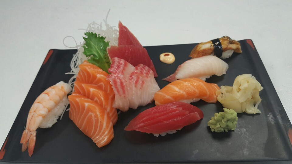 Sushi House | 1562 Lemoine Ave, Fort Lee, NJ 07024 | Phone: (201) 947-8884