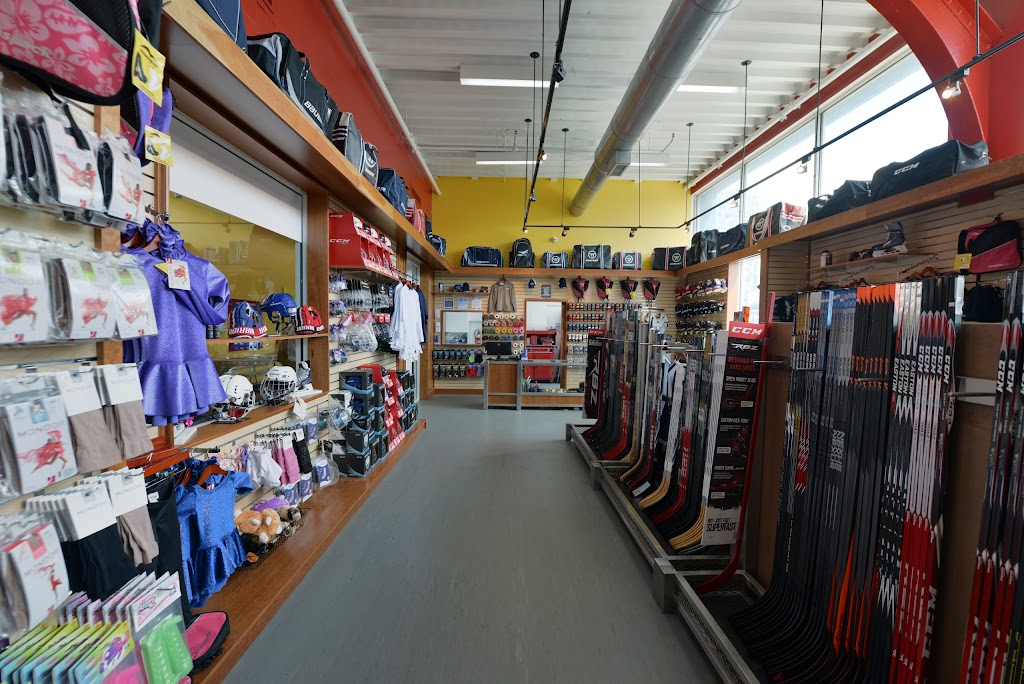 Skaters Edge Pro Shop | 61 Chelsea Piers, New York, NY 10011 | Phone: (212) 336-6123