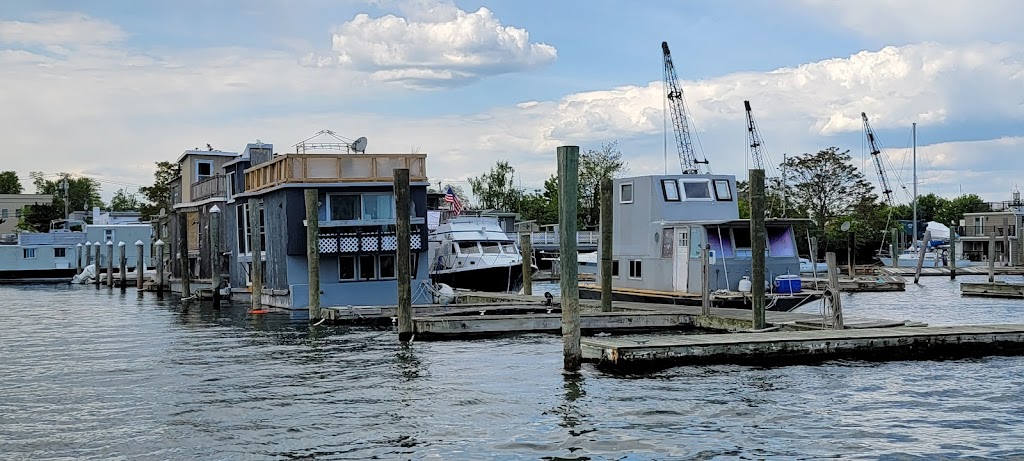 Port Washington Water Taxi | 347 Main St, Port Washington, NY 11050 | Phone: (516) 767-1691