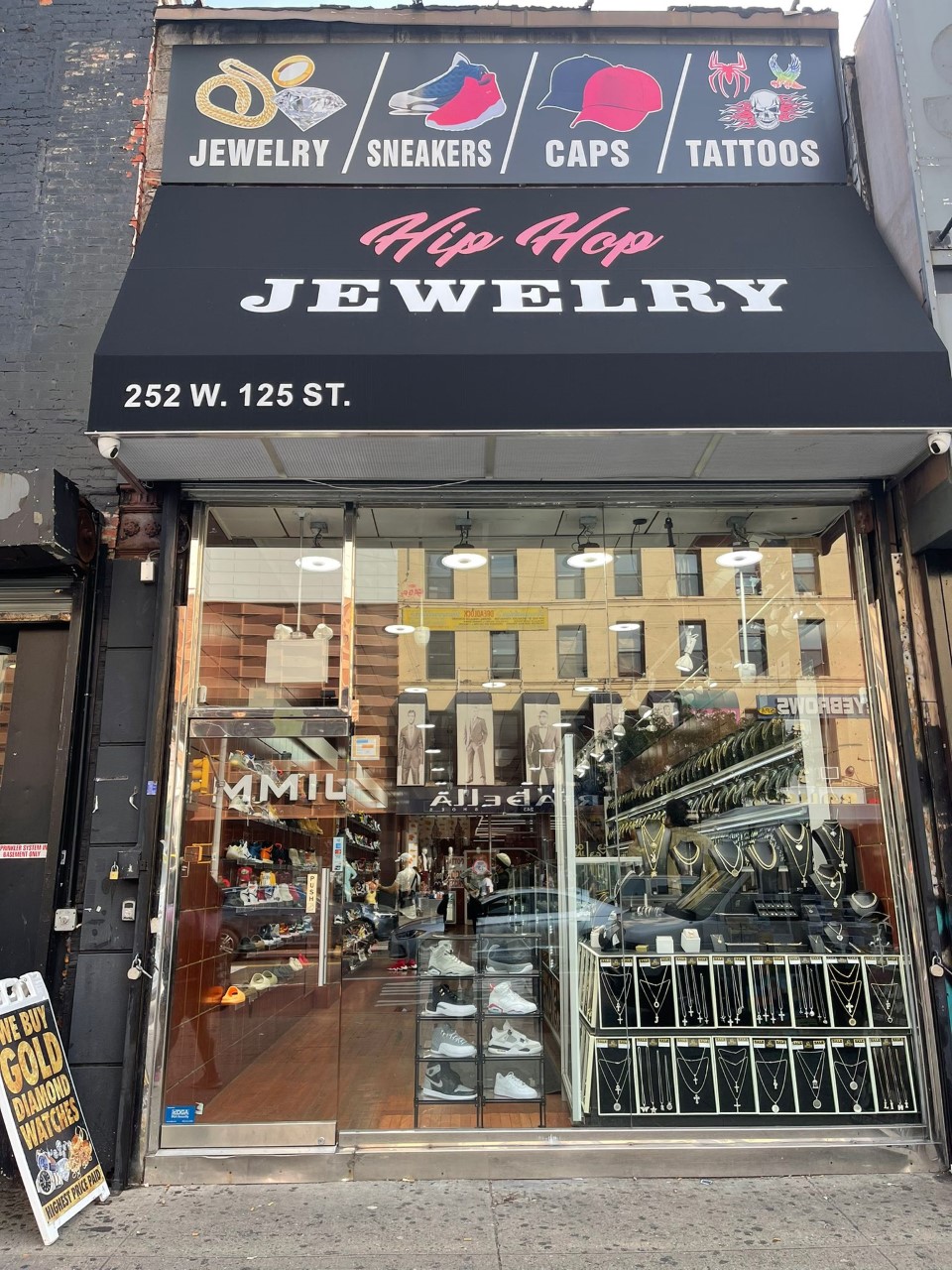 Hip hop jewelry | 252 W 125th St, New York, NY 10027 | Phone: (646) 998-4277