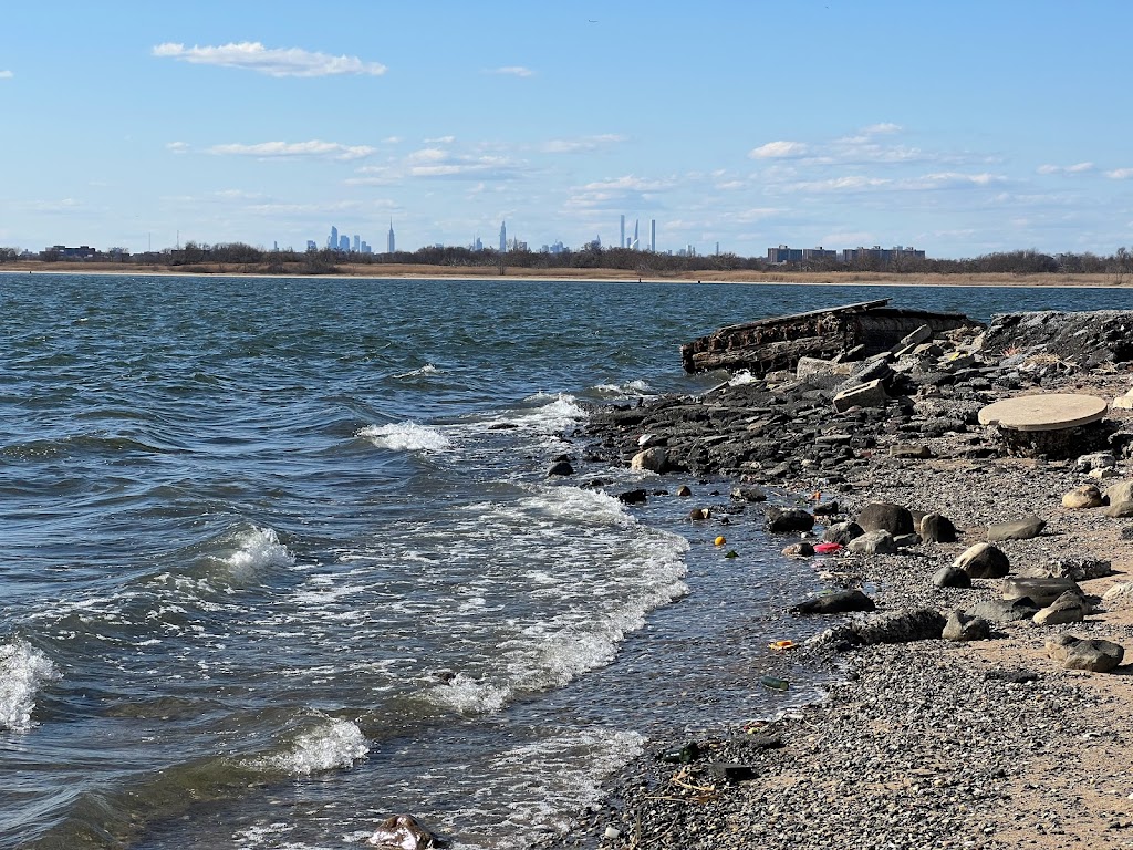 Jamaica Bay Wildlife Refuge Canoe Launch | Far Rockaway, NY 11693 | Phone: (718) 758-3671