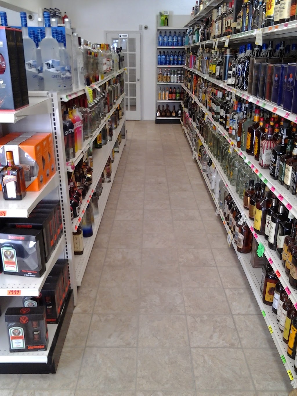 Front Street Liquor | 1085 Front St, Uniondale, NY 11553 | Phone: (516) 486-3674