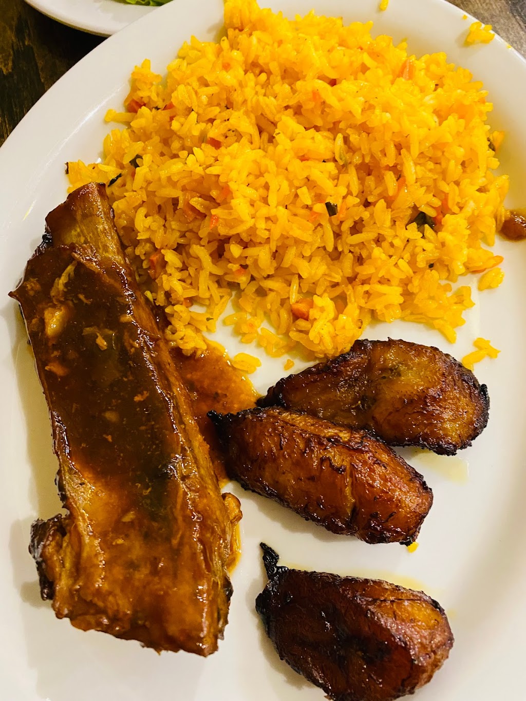 QUE RICO COLOMBIAN RESTAURANT & BAKERY | 32-14 Steinway St, Queens, NY 11103 | Phone: (718) 255-1541