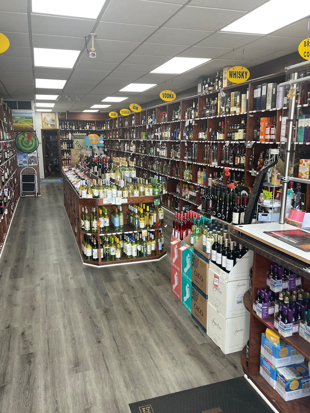 JJ Wines & Liquors | 20-18 Francis Lewis Blvd, Whitestone, NY 11357 | Phone: (718) 746-8700