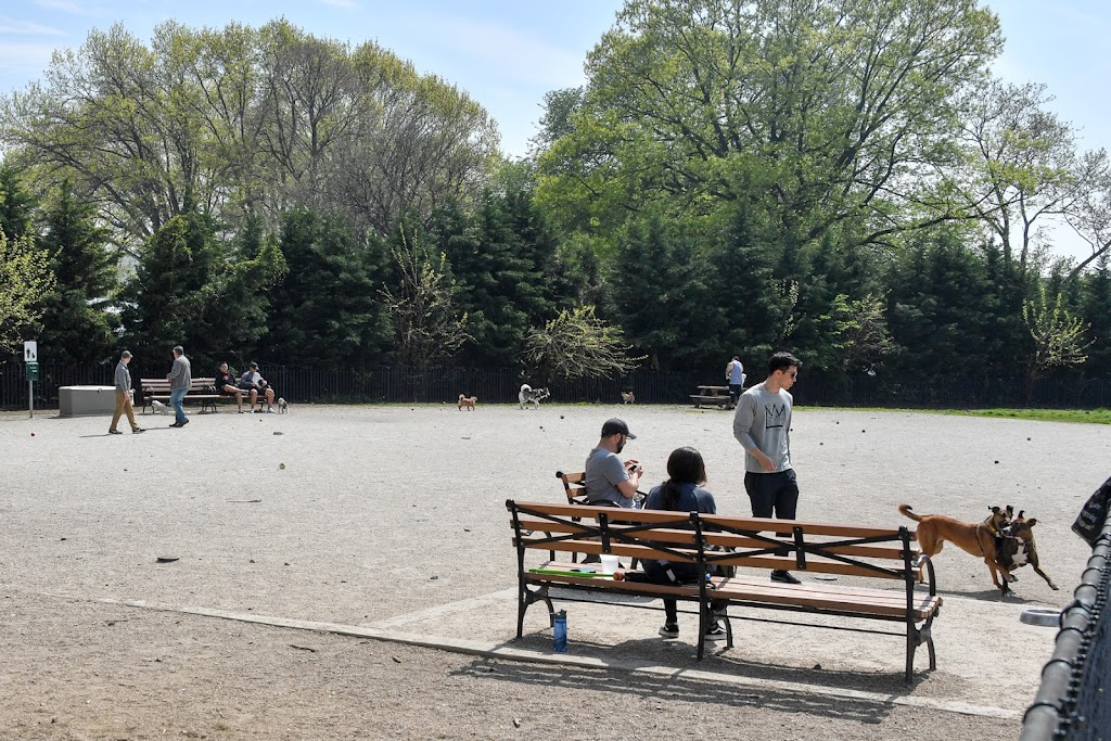 Dyker Beach Dog Run | 900-998 86th St, Brooklyn, NY 11228 | Phone: (212) 639-9675