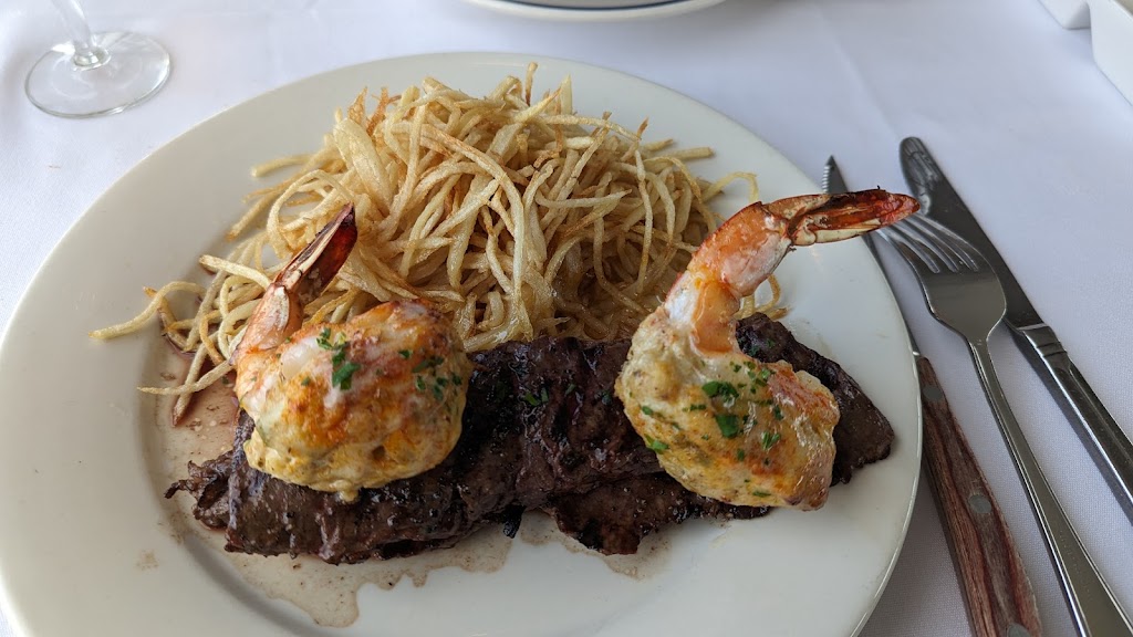 Pier 95 Restaurant & Marina | 95 Hudson Ave, Freeport, NY 11520 | Phone: (516) 379-9898