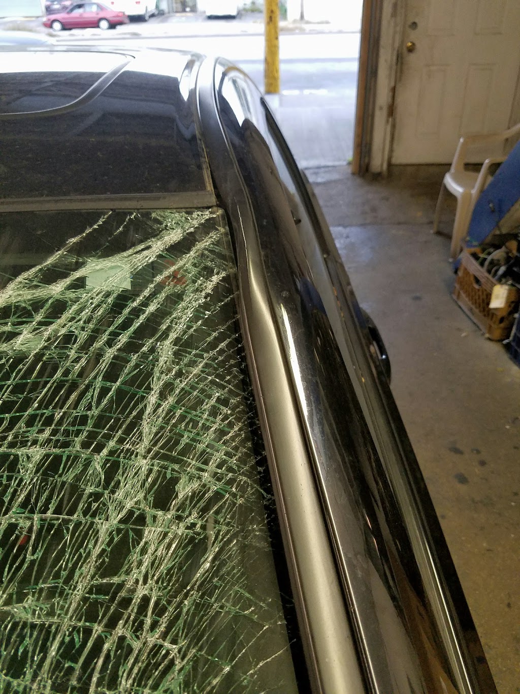 Corona Auto Glass | 5818 Foster Ave, Brooklyn, NY 11234 | Phone: (718) 209-8181