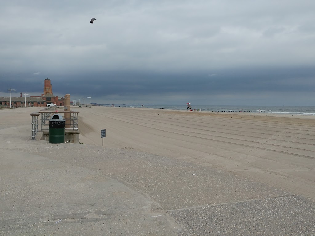 Jacob Riis Park | 157 Rockaway Beach Blvd, Rockaway Park, NY 11694 | Phone: (718) 318-4310